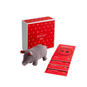 Celebrate a newborn with the Joselito Baby Box. 100% natural Iberian meats and a cute plush toy — the perfect gourmet gift for parents and families. Joselito Baby Box - caja-pack-joselito-baby