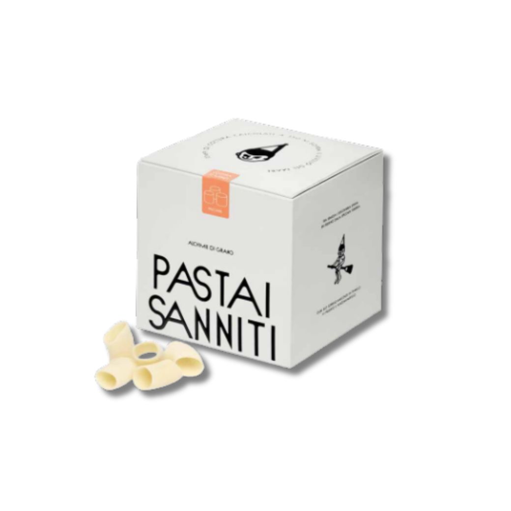 Authentic Italian Paccheri pasta. Bronze-die extruded